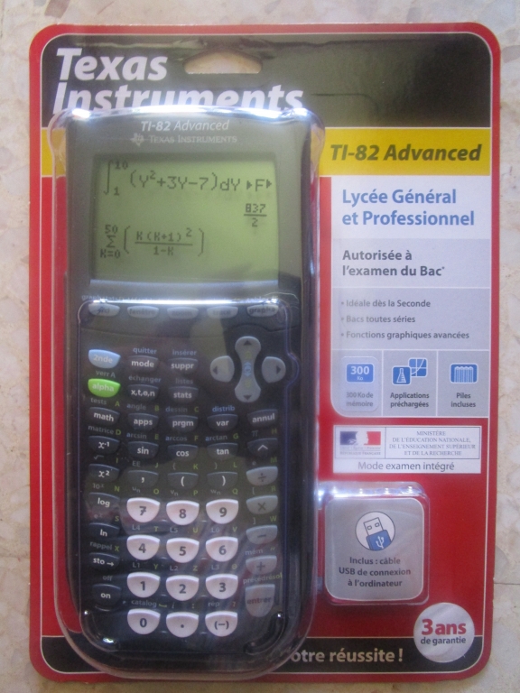 TI-82 Advanced emballée