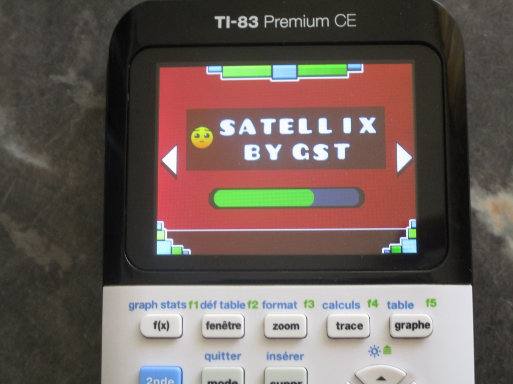 TI-83PCE: Satellix Geometry Dash