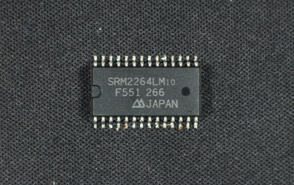 RAM SRM2264 (TI-80)